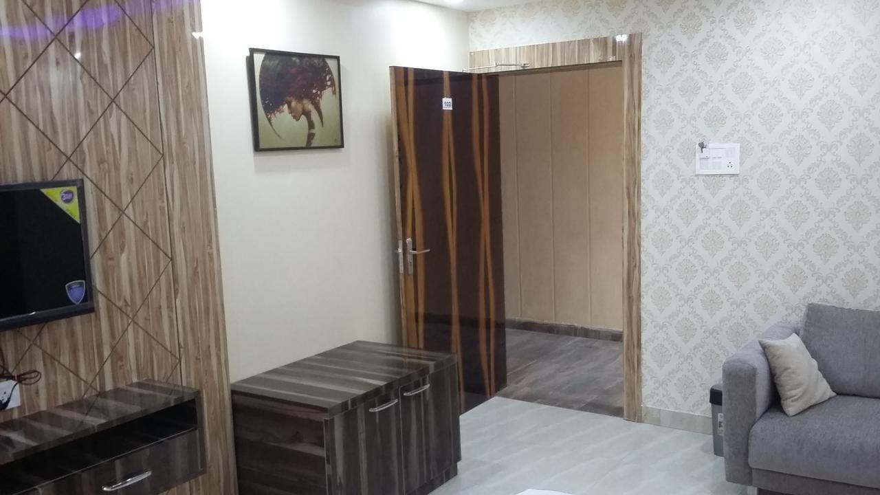 Dhanbād Hotel Crystal International מראה חיצוני תמונה